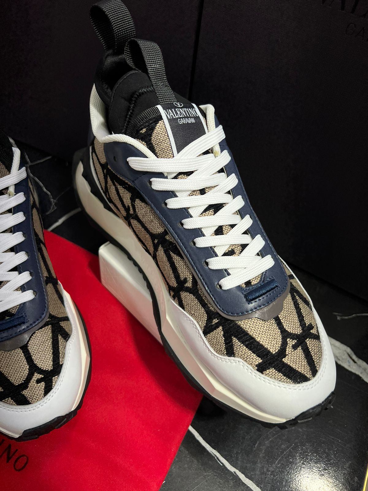 Valentino tenis estilo casual Caballero