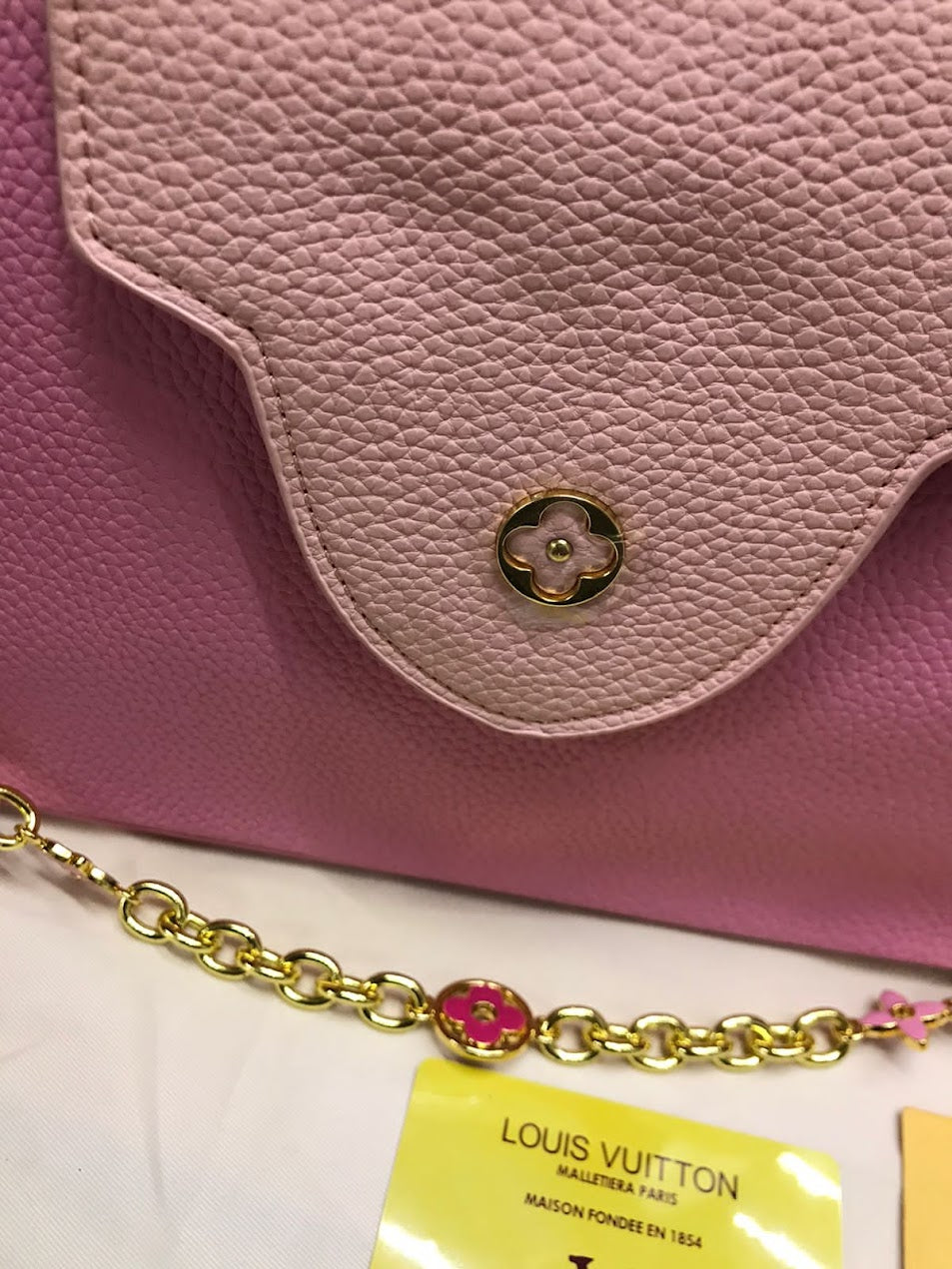 Louis Vuitton Rosa Piel