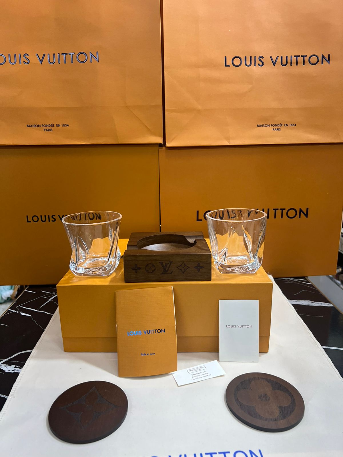 Louis Vuitton Vasos de Wiski con cenicero