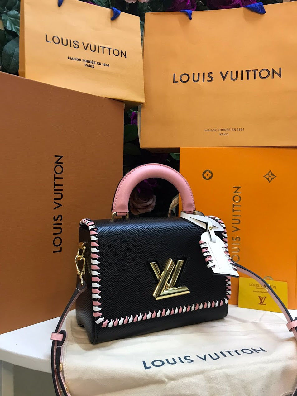 Louis Vuitton Negro-Rosa Piel Pequeña