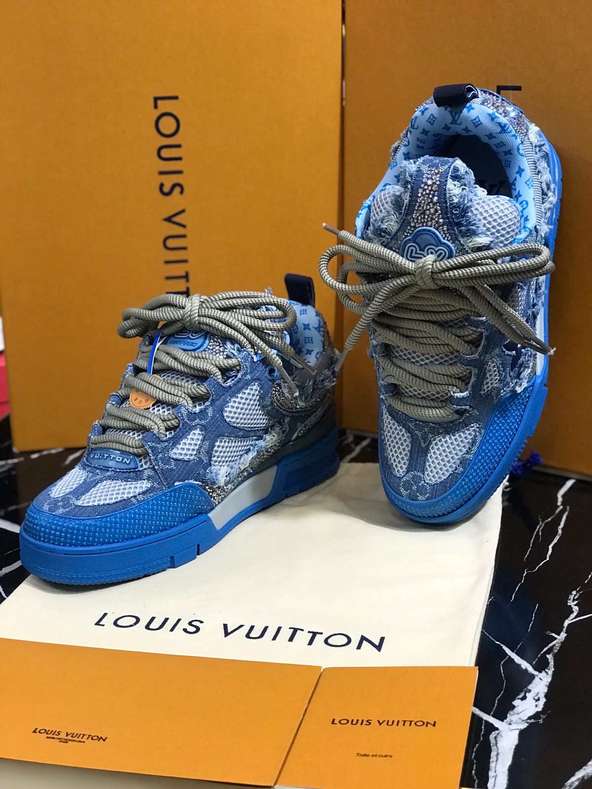 Louis Vuitton tenis azules Caballero