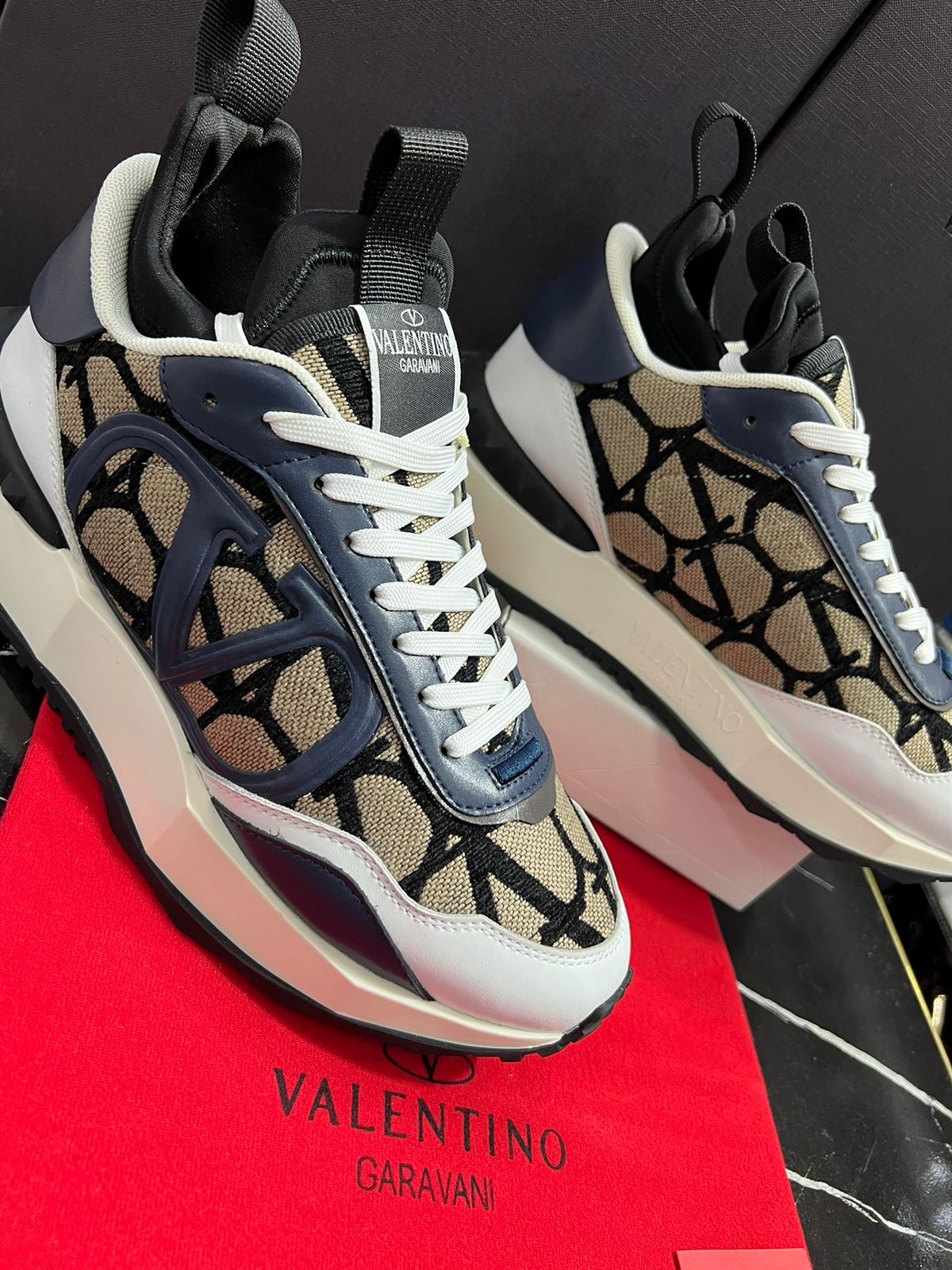 Valentino tenis estilo casual Caballero