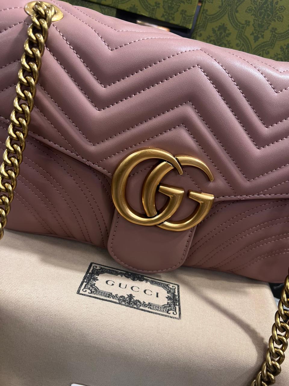 Gucci Rosa Cadena Dorada Piel