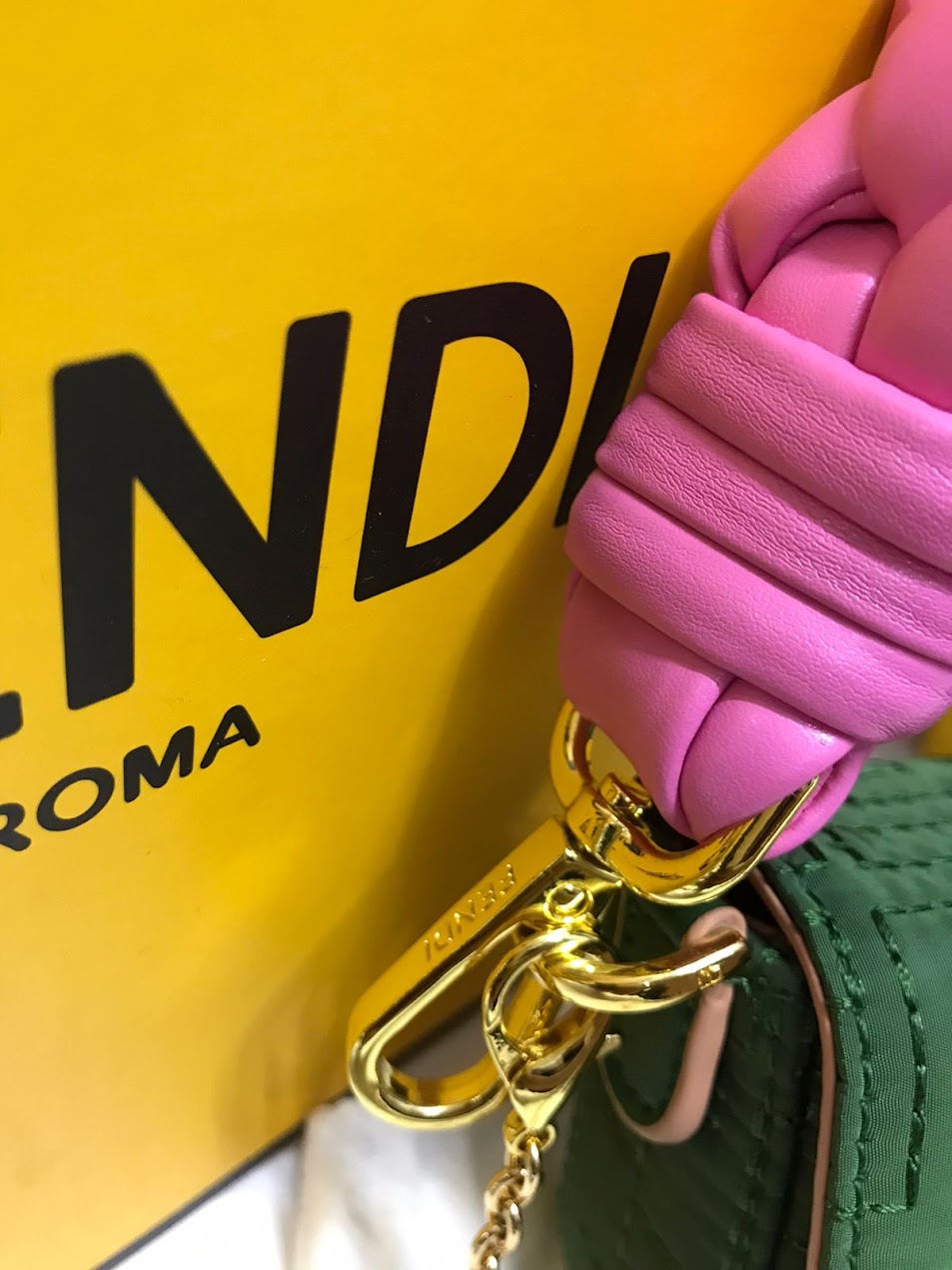 Fendi Verde con Rosa Piel