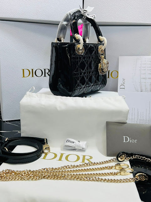 Christian Dior Negro Charol con Piel