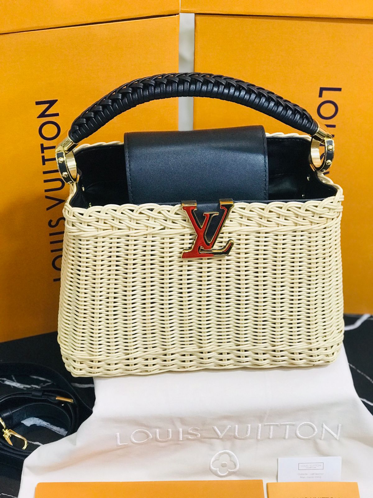 Louis Vuitton Edición Especial Mimbre tejida a mano correas de Piel