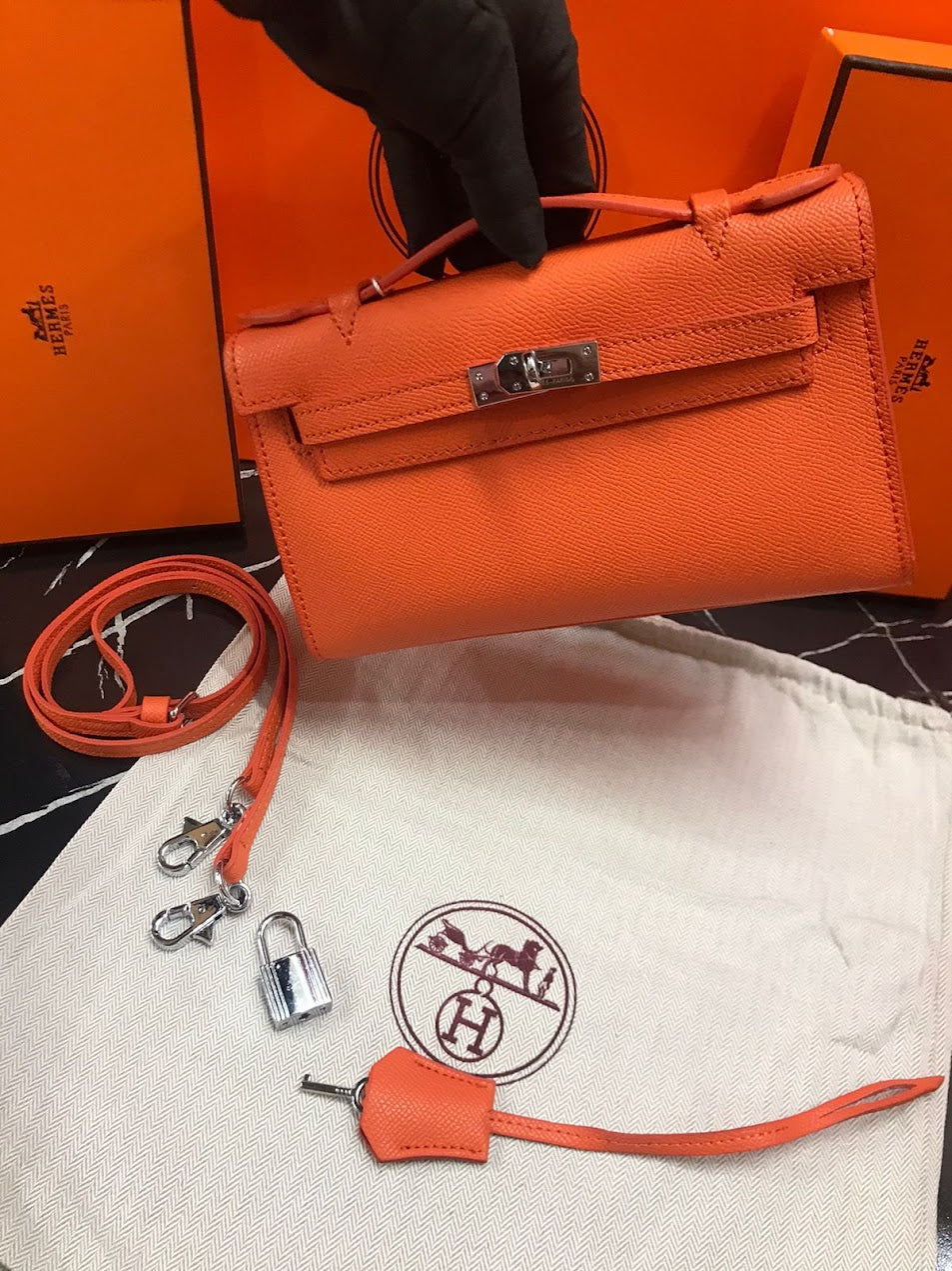 Hermes Naranja Piel