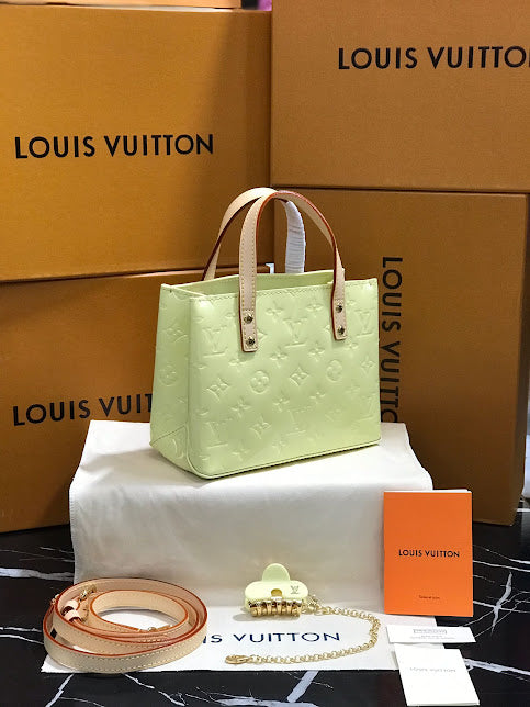 Louis Vuitton Verde Limón Piel Charol