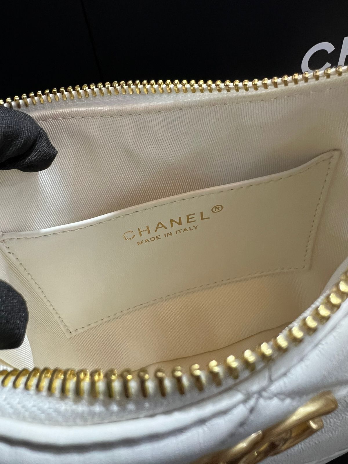 Chanel Blanca Piel