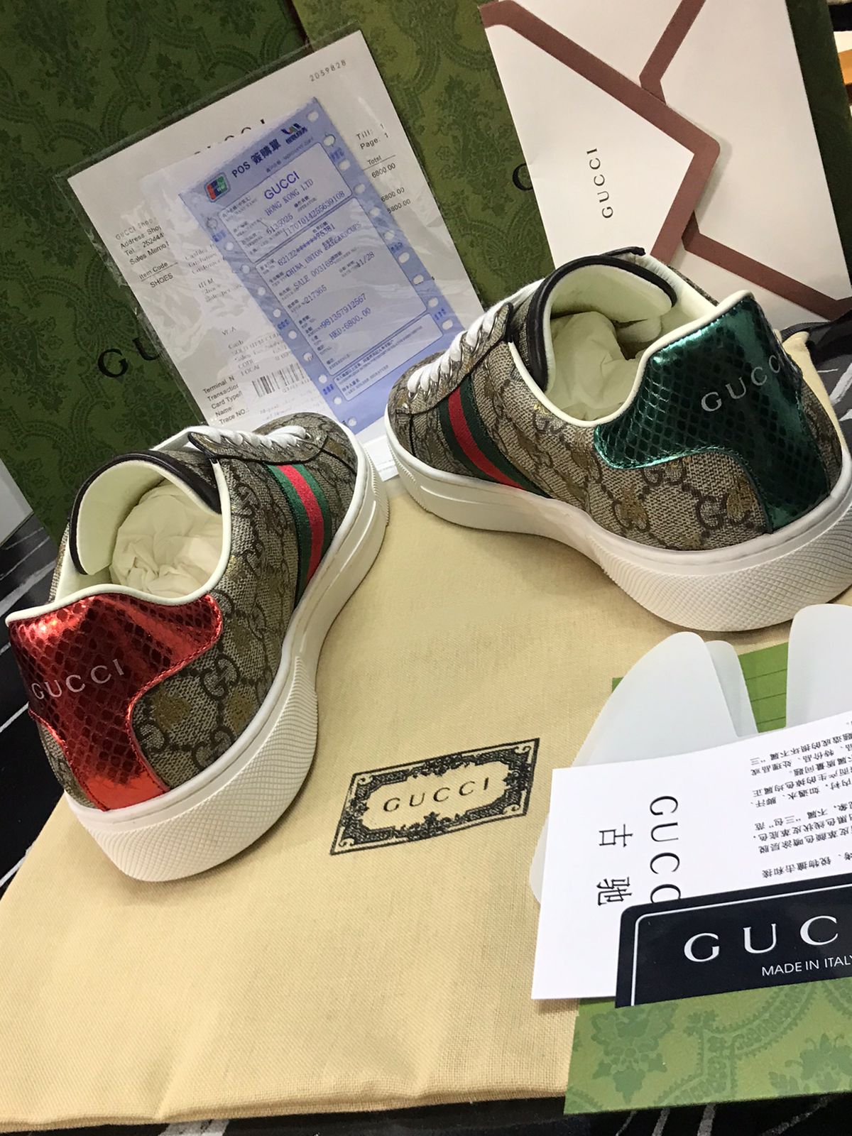 Zapatos Gucci $5750 con cubrepolvo certificado y caja