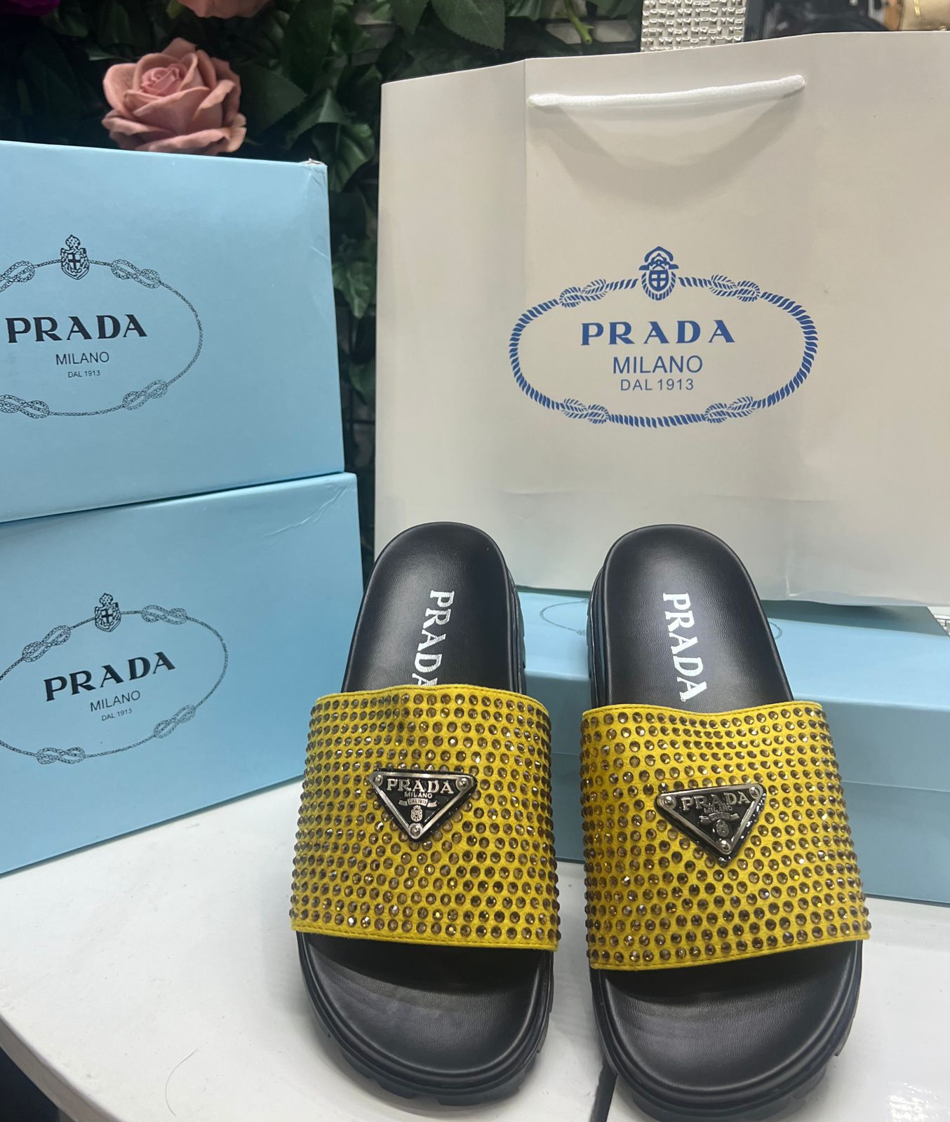 Prada Sandalias