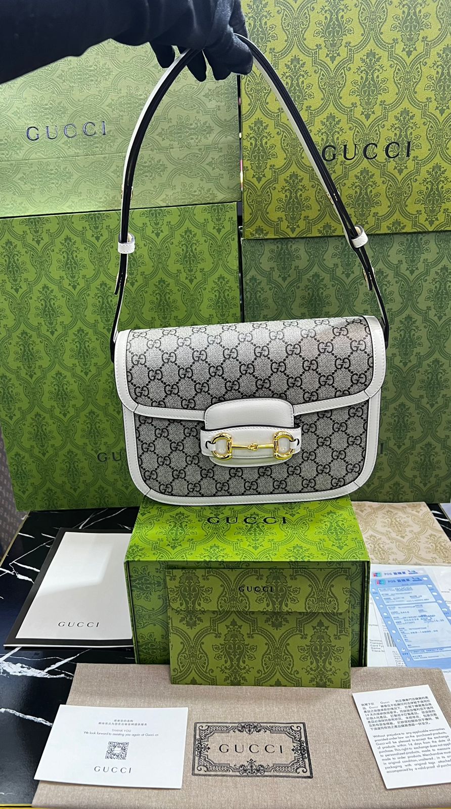 Gucci Beige Piel