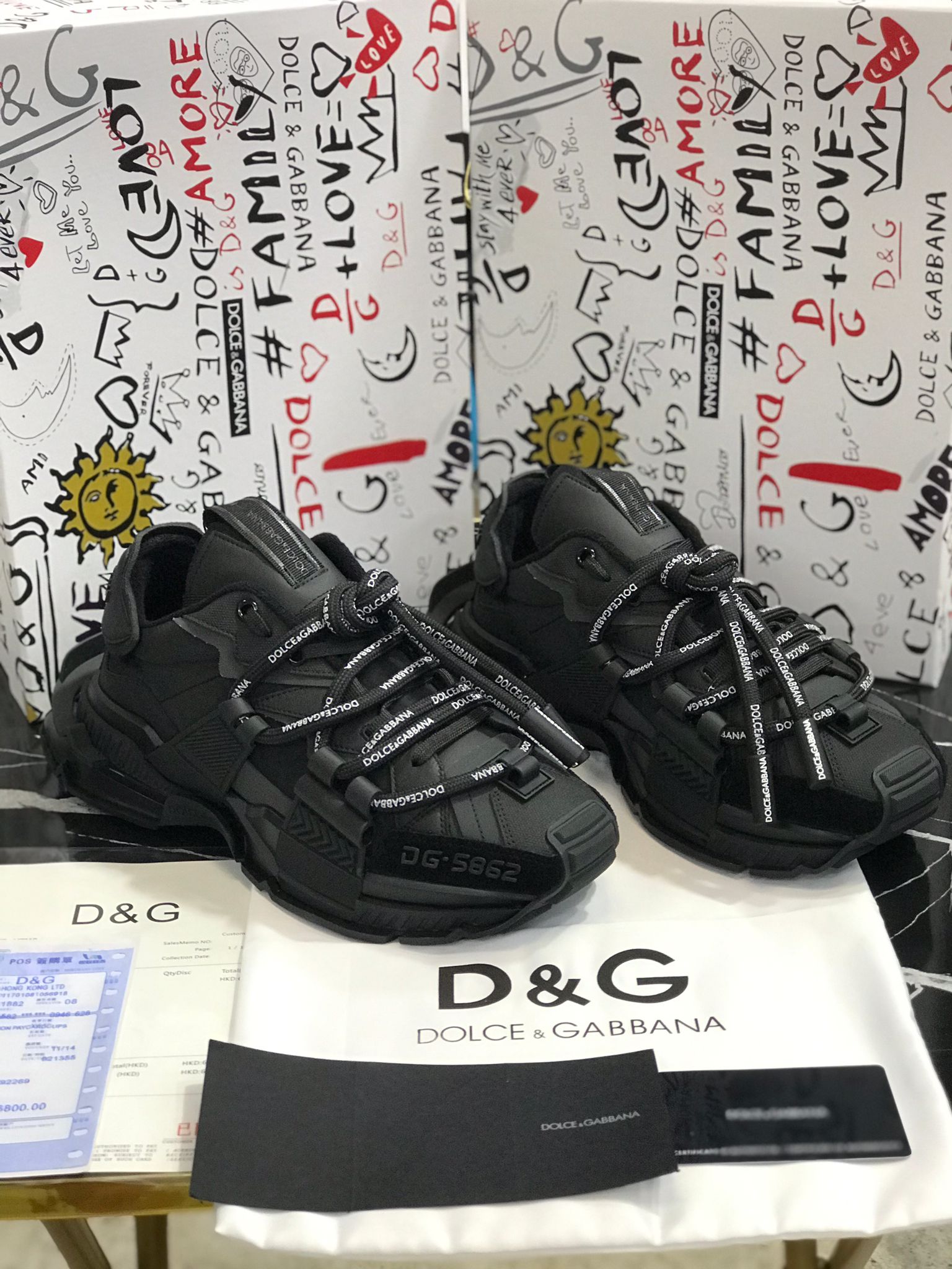 Dolce y Gabbana Tenis negros Caballero