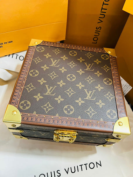 Louis Vuitton alhajero y porta reloj