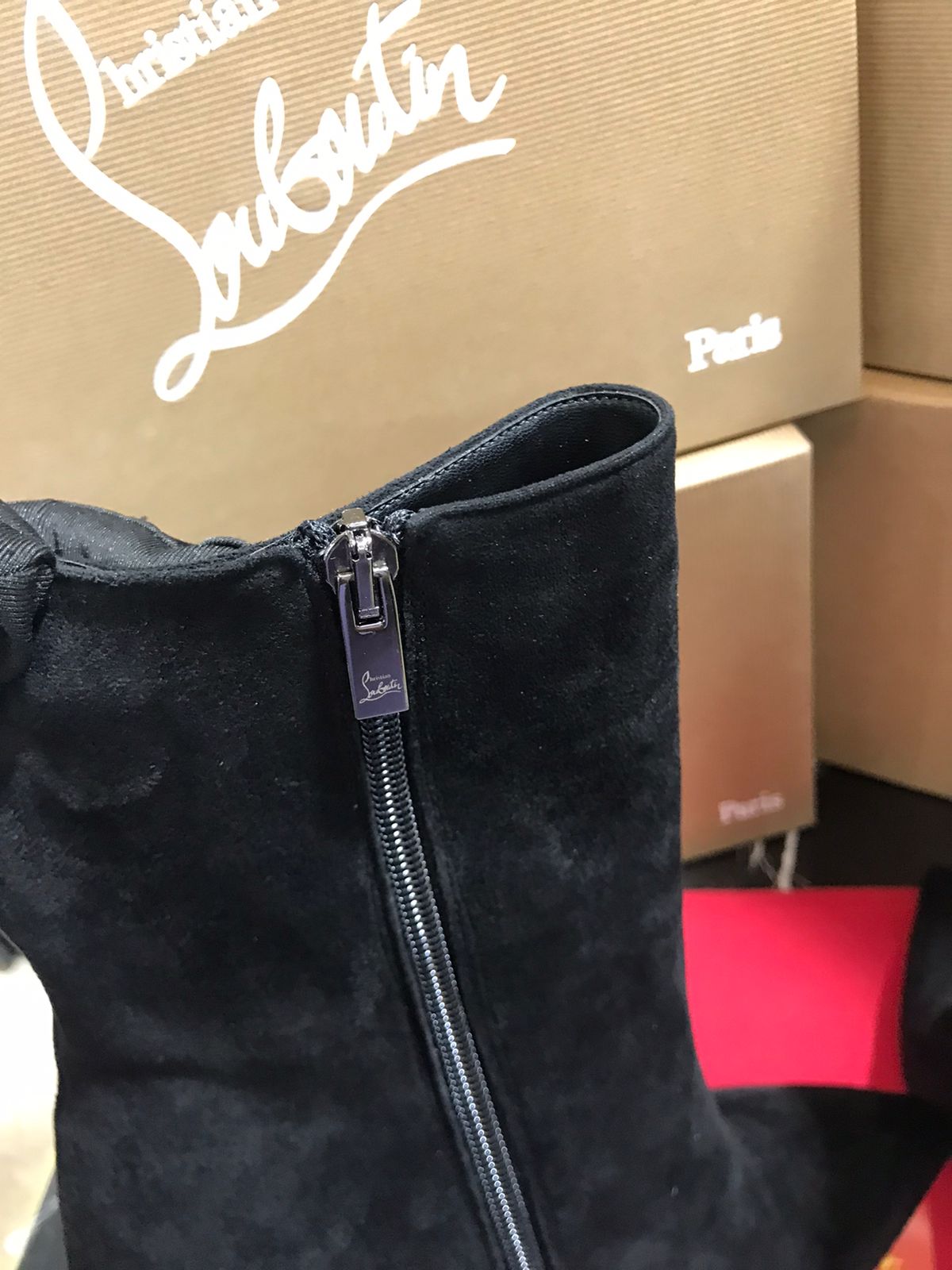 Louboutin botín negros