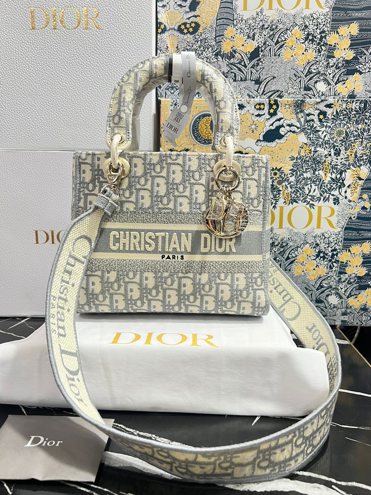 Christian Dior Gris Patron Tela Bordada