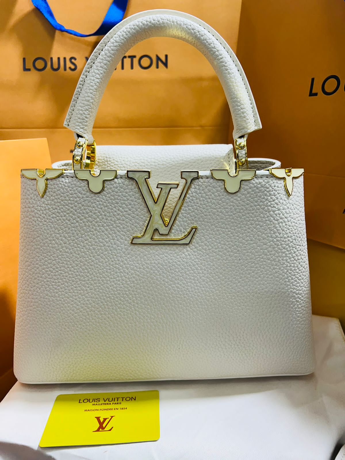 Louis Vuitton Capucine Blanco Piel