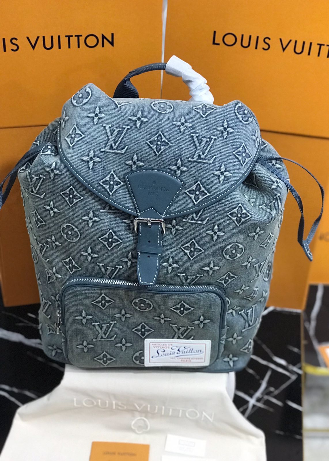 Louis Vuitton Azul Textil y Piel