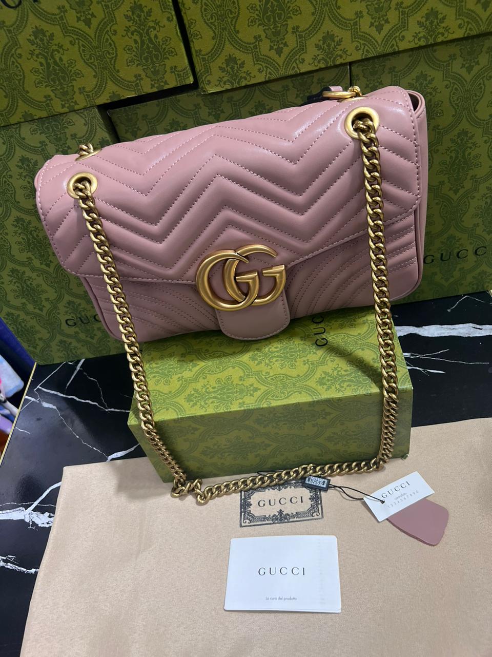 Gucci Rosa Cadena Dorada Piel