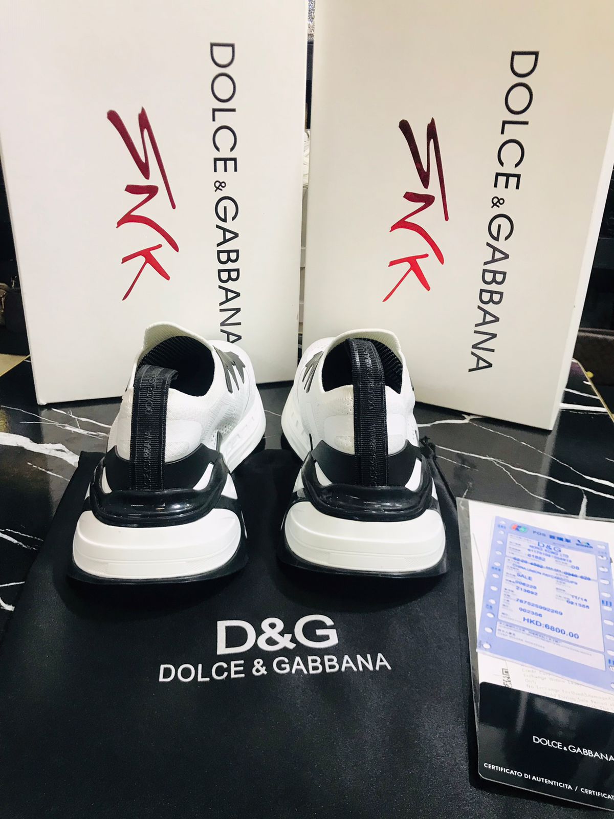 Dolce Gabbana tenis blanco con negro Caballero