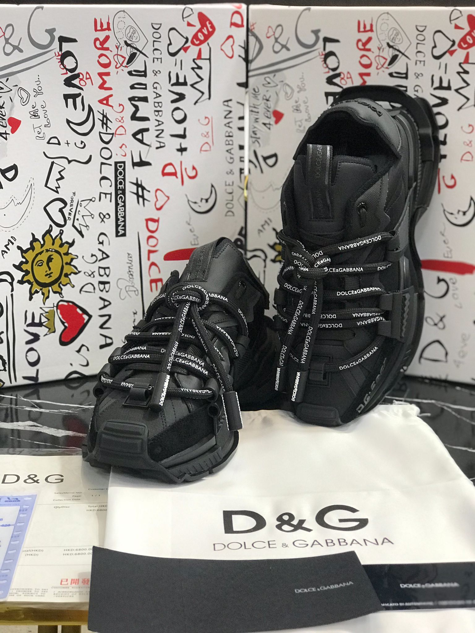 Dolce y Gabbana Tenis negros Caballero