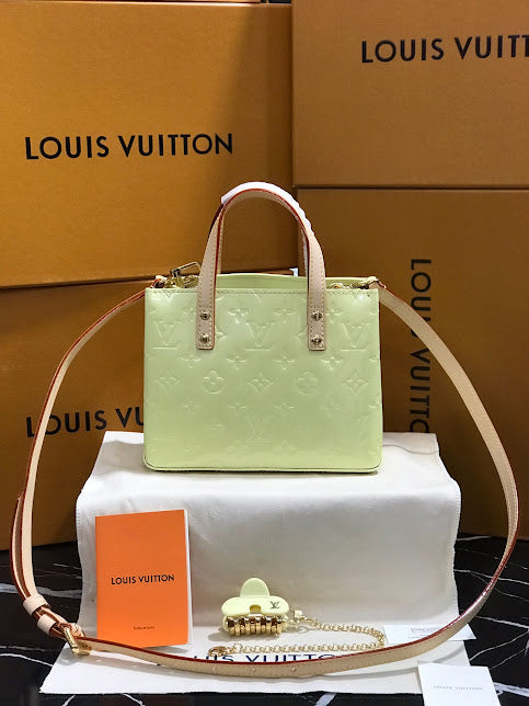 Louis Vuitton Verde Limón Piel Charol