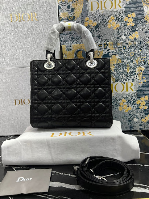 Dior Negra Piel Cordero