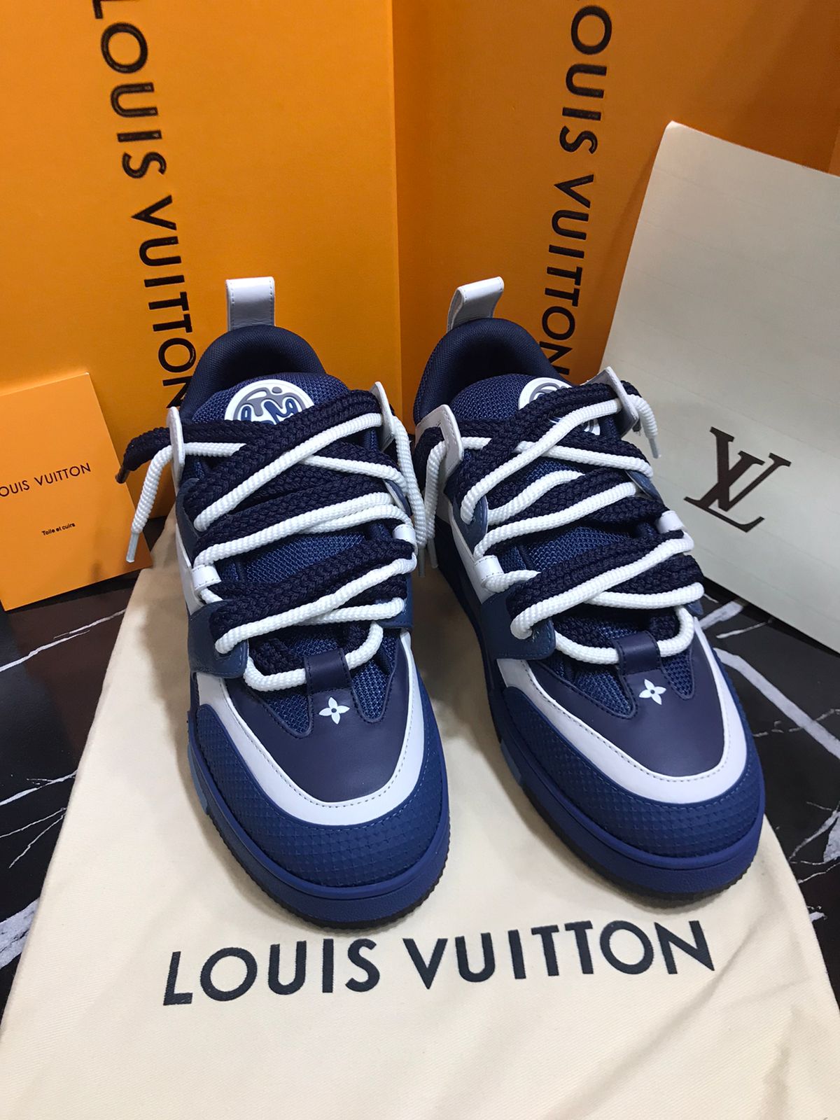 Louis Vuitton tenis azules Caballero