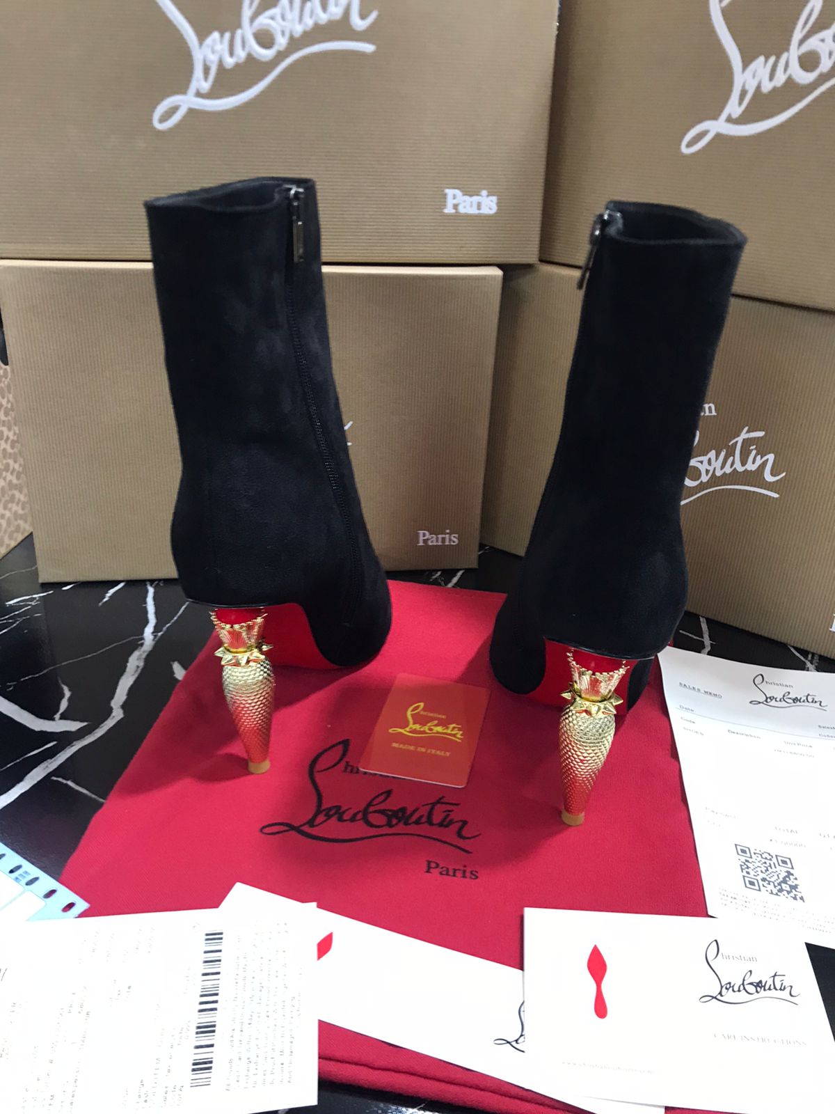 Louboutin botín negros