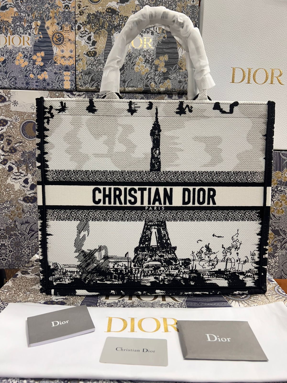 Christian Dior Bordada Tela