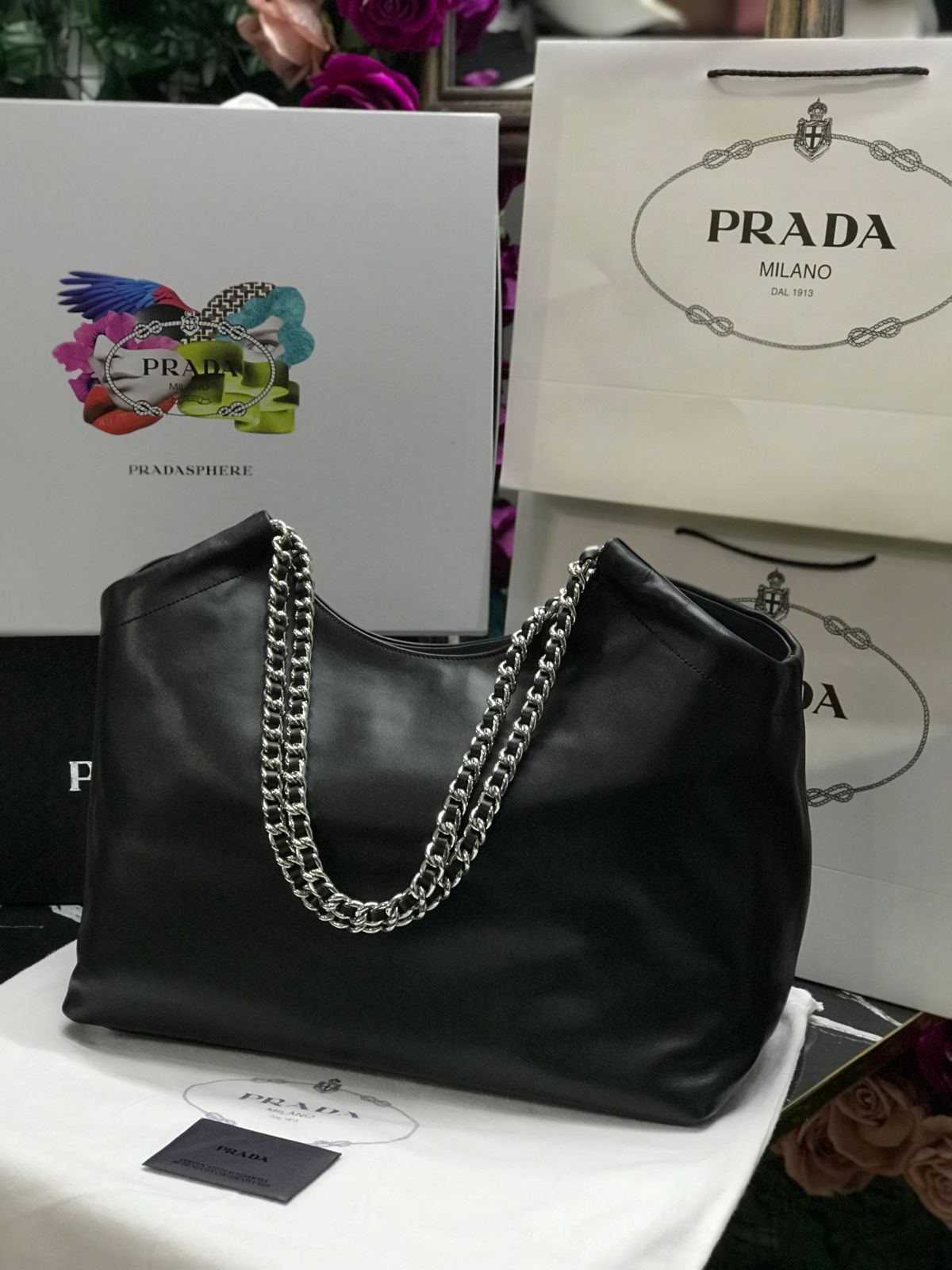 Prada Negro Cadena Plateado Piel