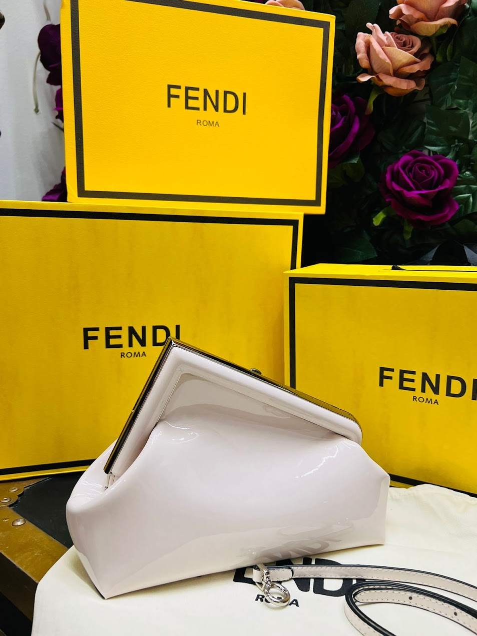 Fendi Blanca Charol y Piel Pequeña