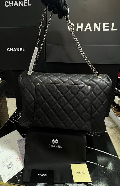 Chanel Negra Piel Caviar