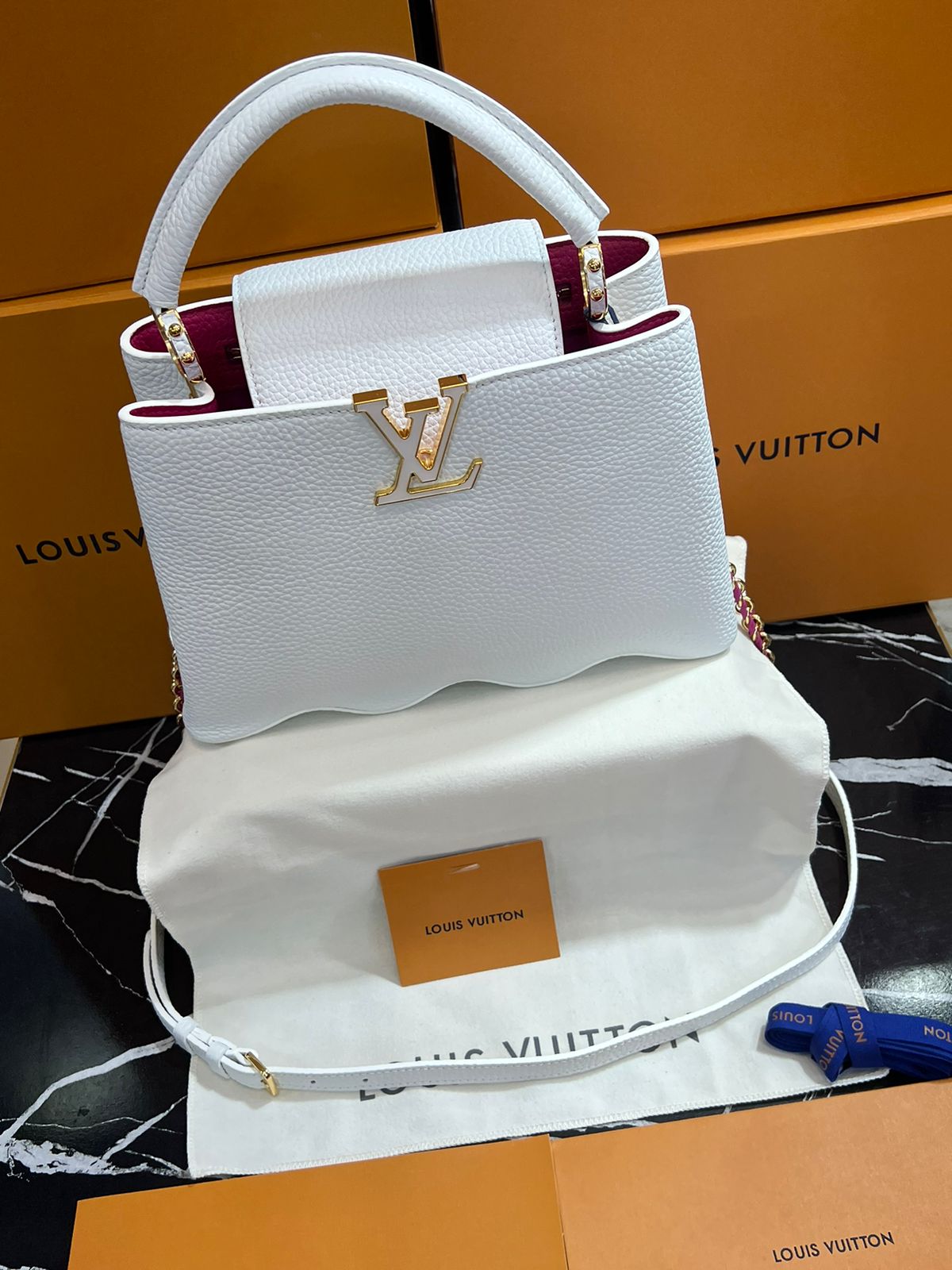 Louis Vuitton Blanca Piel