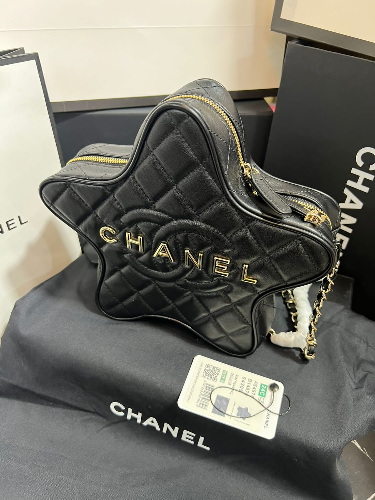 Chanel Estrella Negro Piel