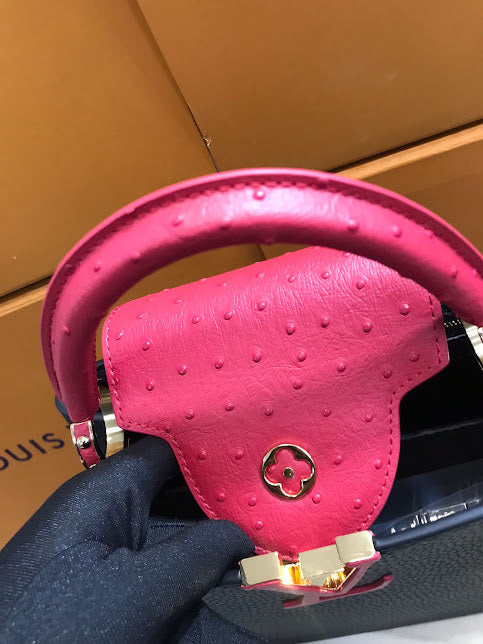 Louis Vuitton Edición Especial Negra Rosa Piel de Becerro y Avestruz