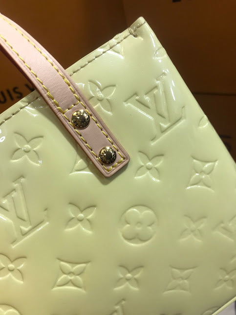 Louis Vuitton Verde Limón Piel Charol