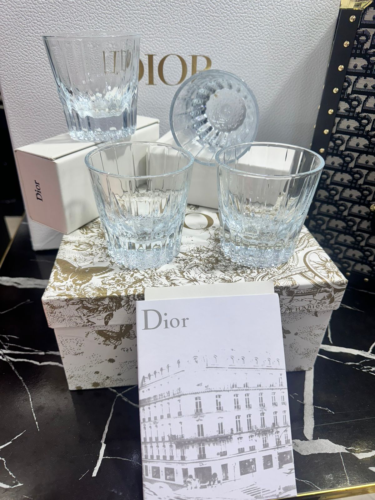 DIOR Maison vasos anchos