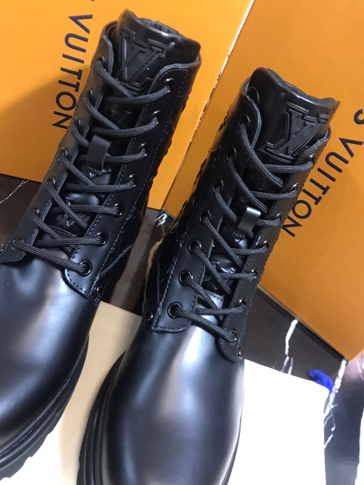 Louis Vuitton botas negras Caballero