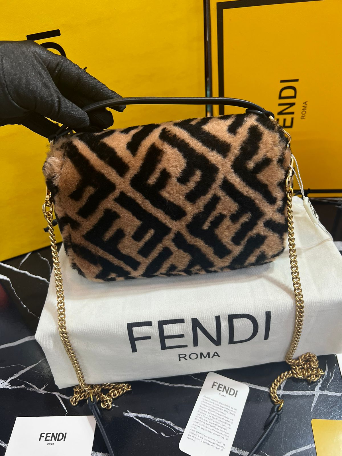 Fendi Café Tela con Piel