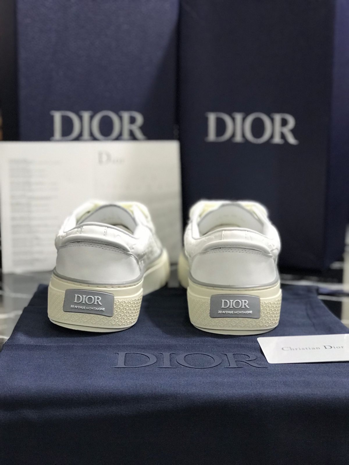 Christian Dior blancos estilo casual Caballero