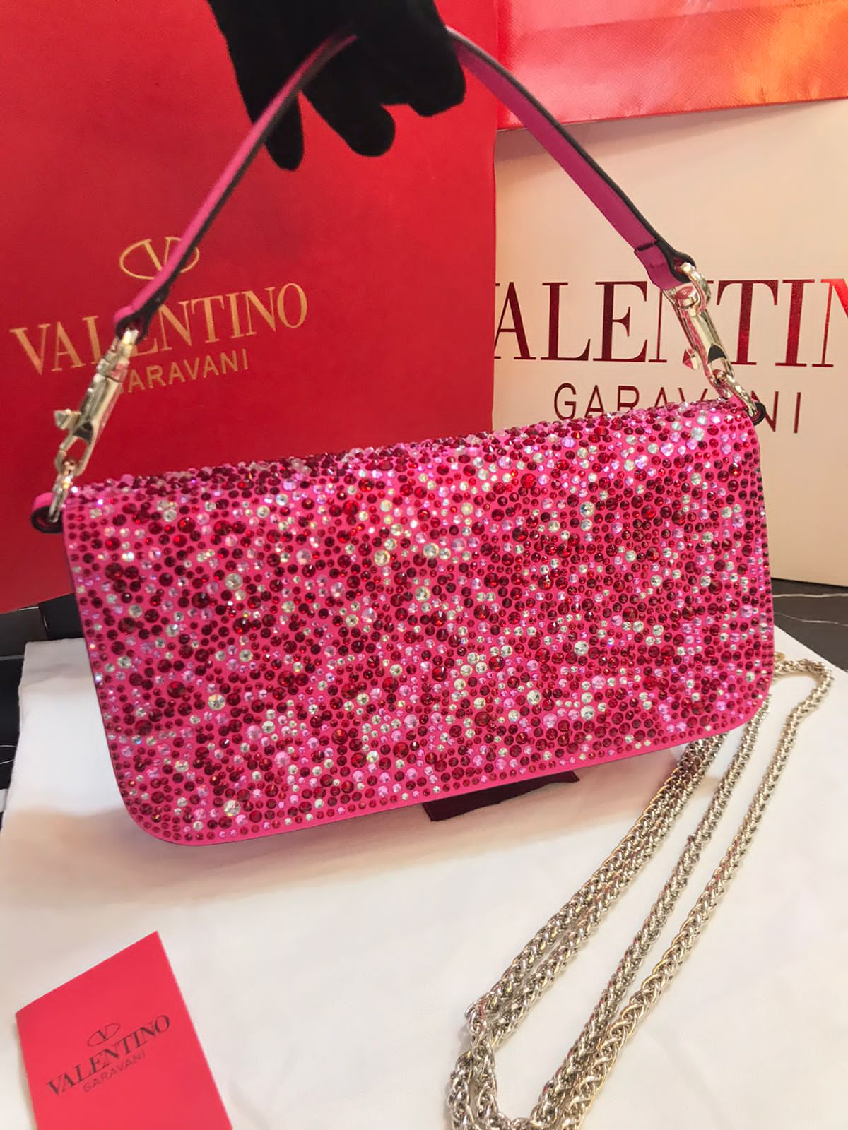 Valentino Edición Especial con Cristales Rosa