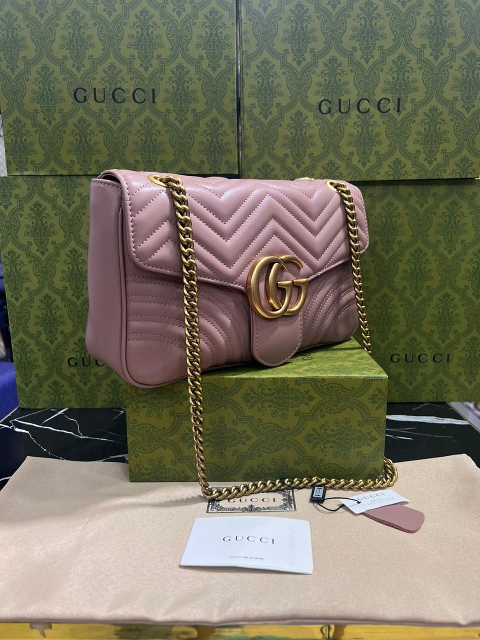 Gucci Rosa Cadena Dorada Piel