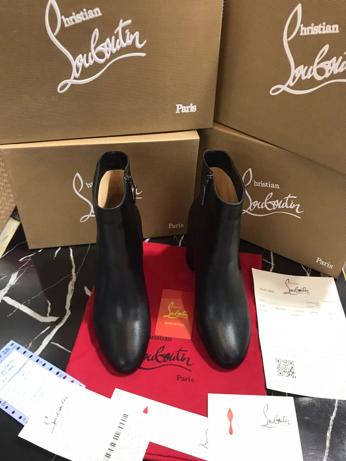 Louboutin botín negros