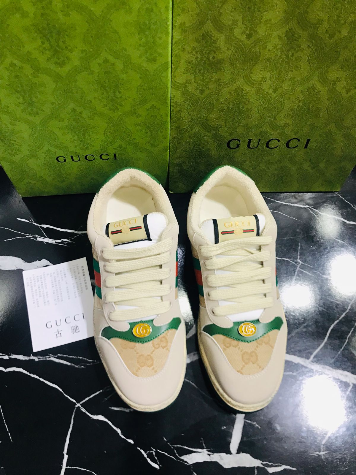 Gucci Tenis con Estampado caballero