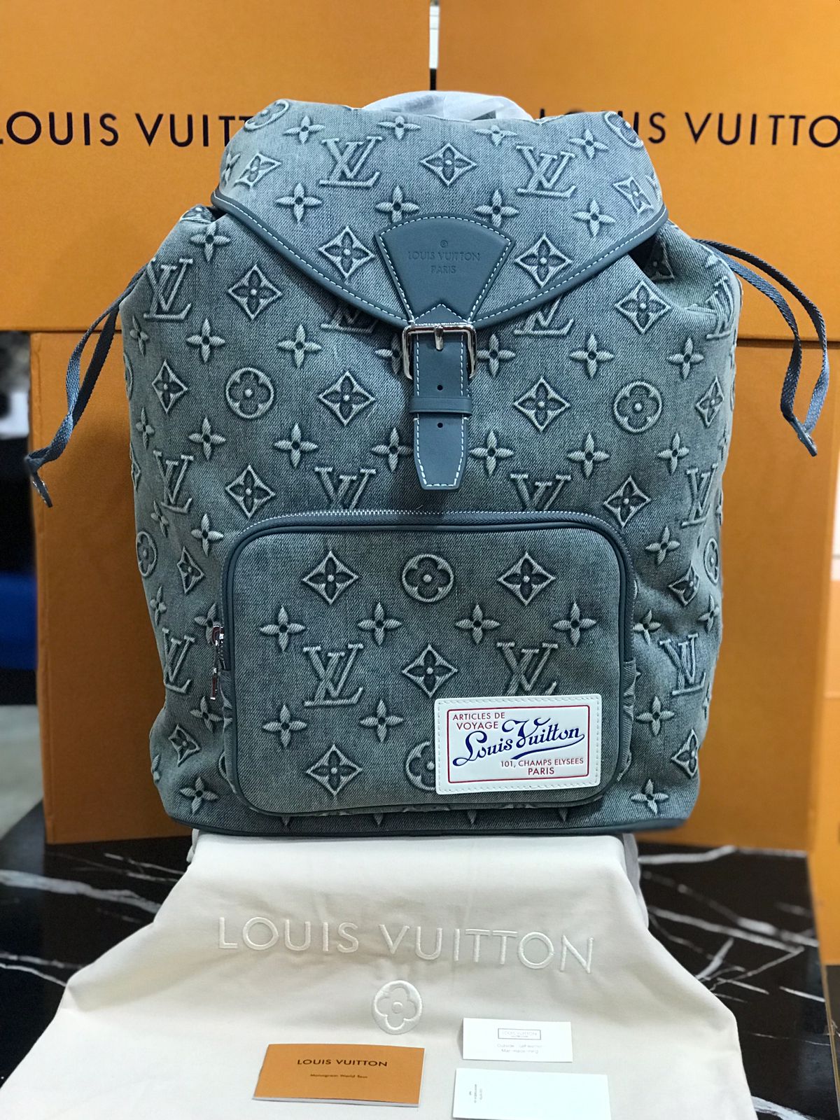 Louis Vuitton Azul Textil y Piel