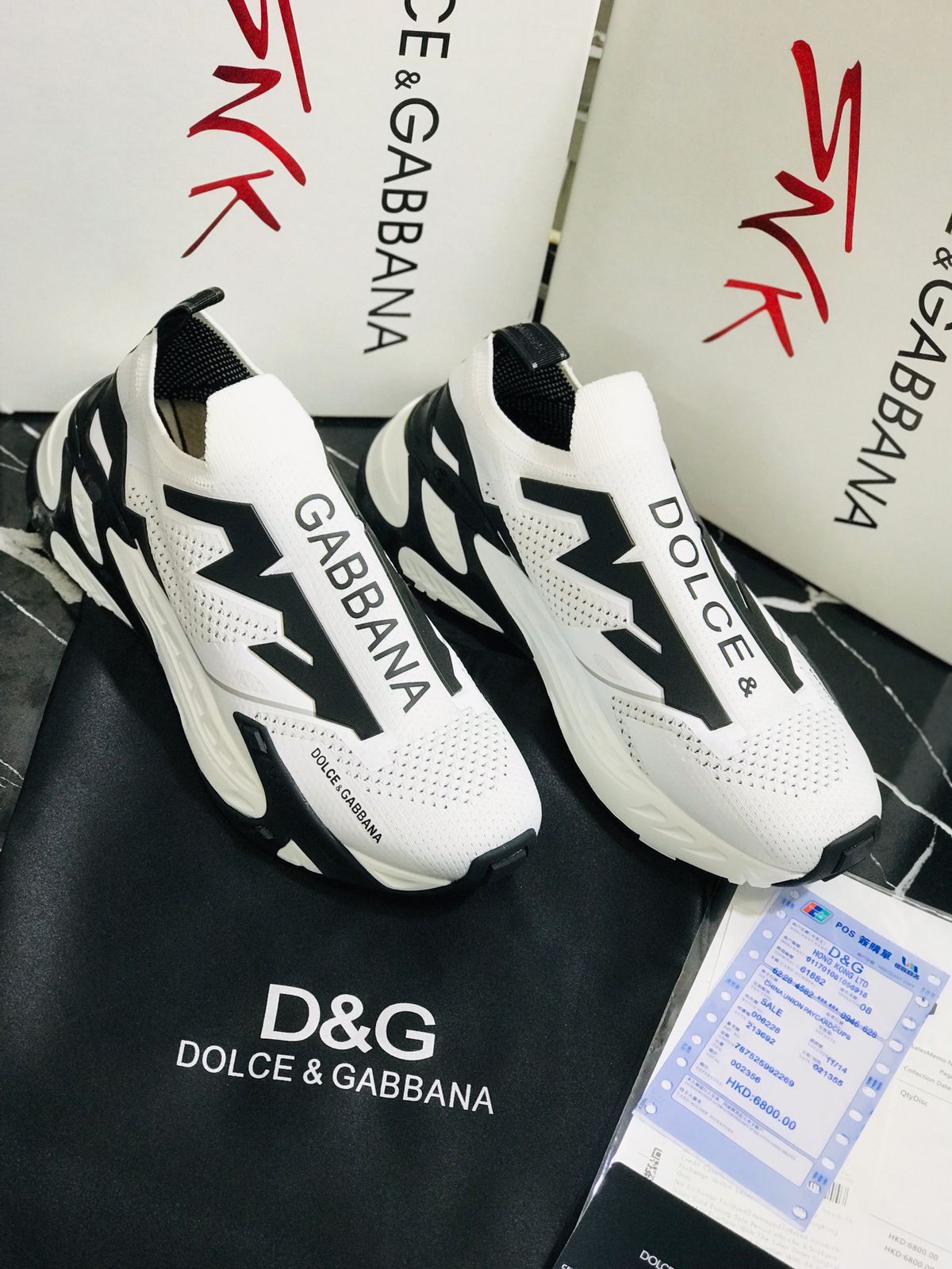 Dolce Gabbana tenis blanco con negro Caballero