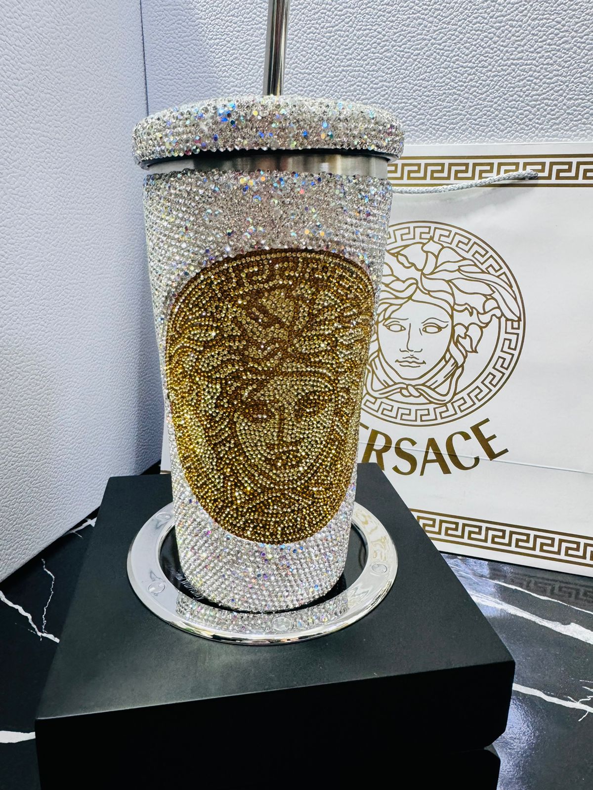 Versace termo blanco