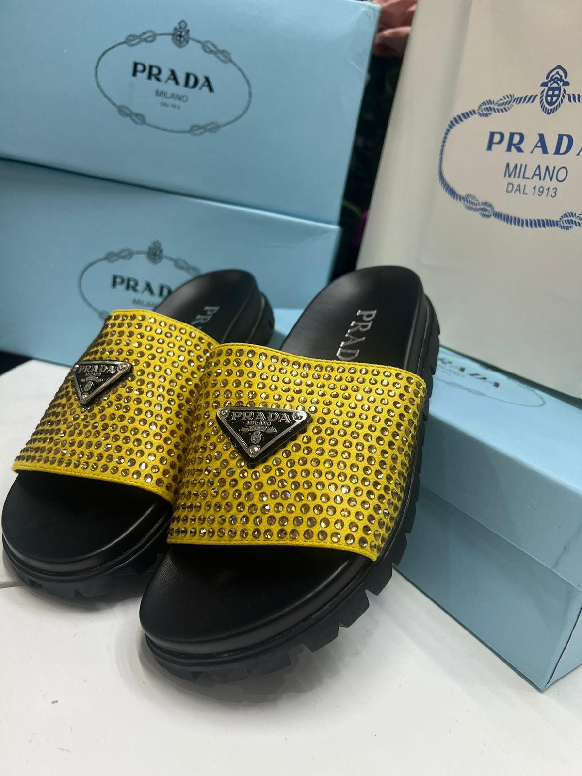 Prada Sandalias