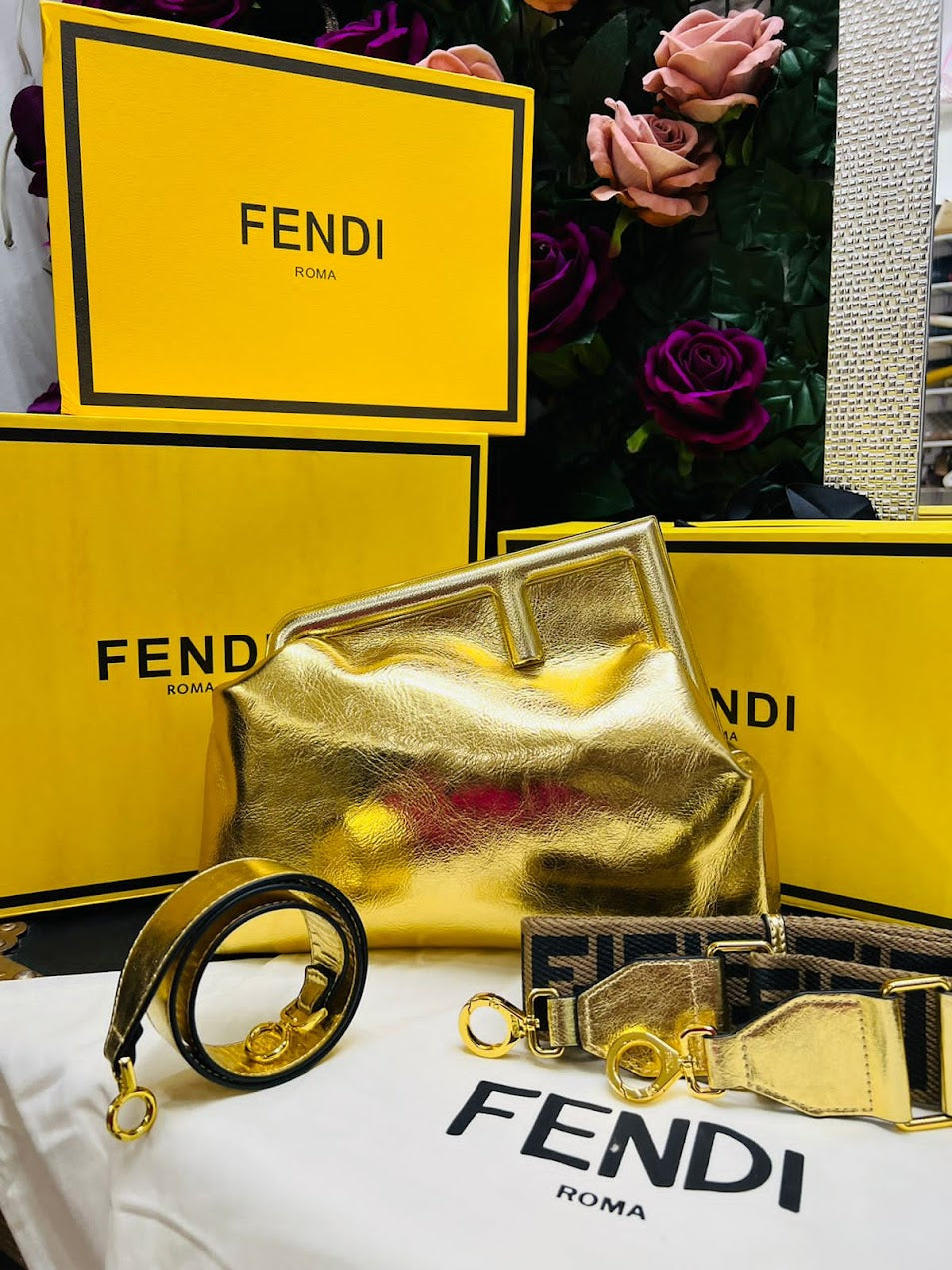 Fendi Roma Dorada Cuero